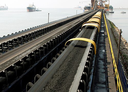 Prístavný pásový dopravník